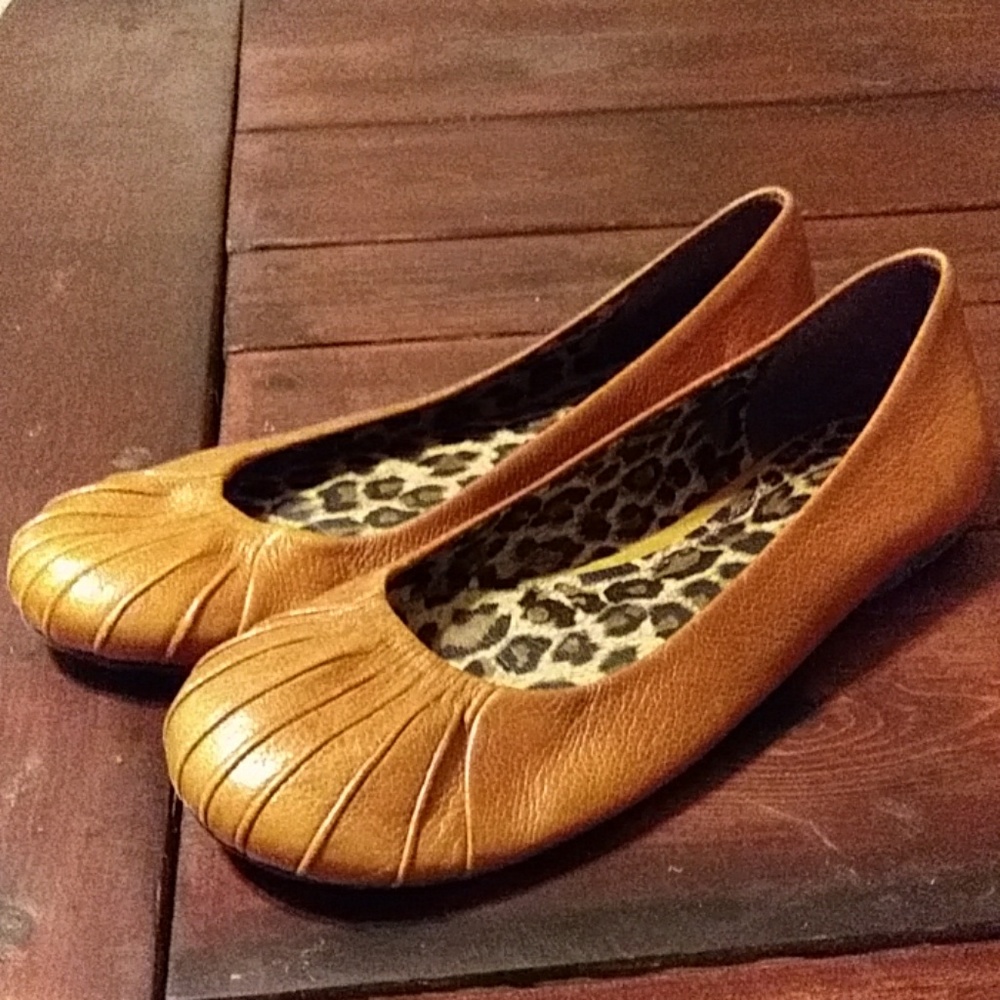 Gianni Bini Flats